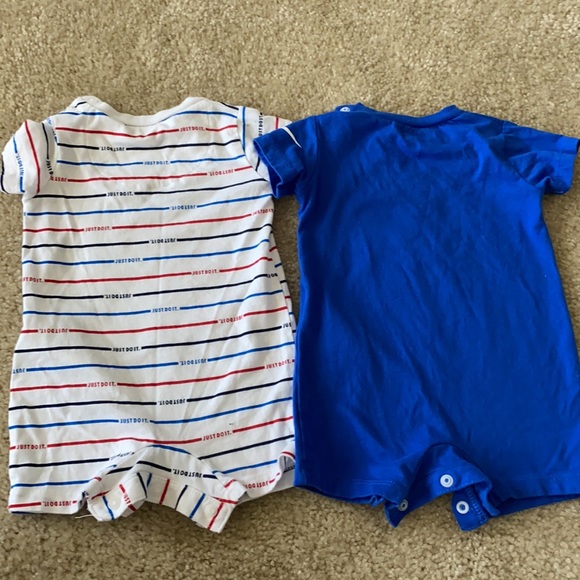 Nike Rompers - Picture 2 of 4